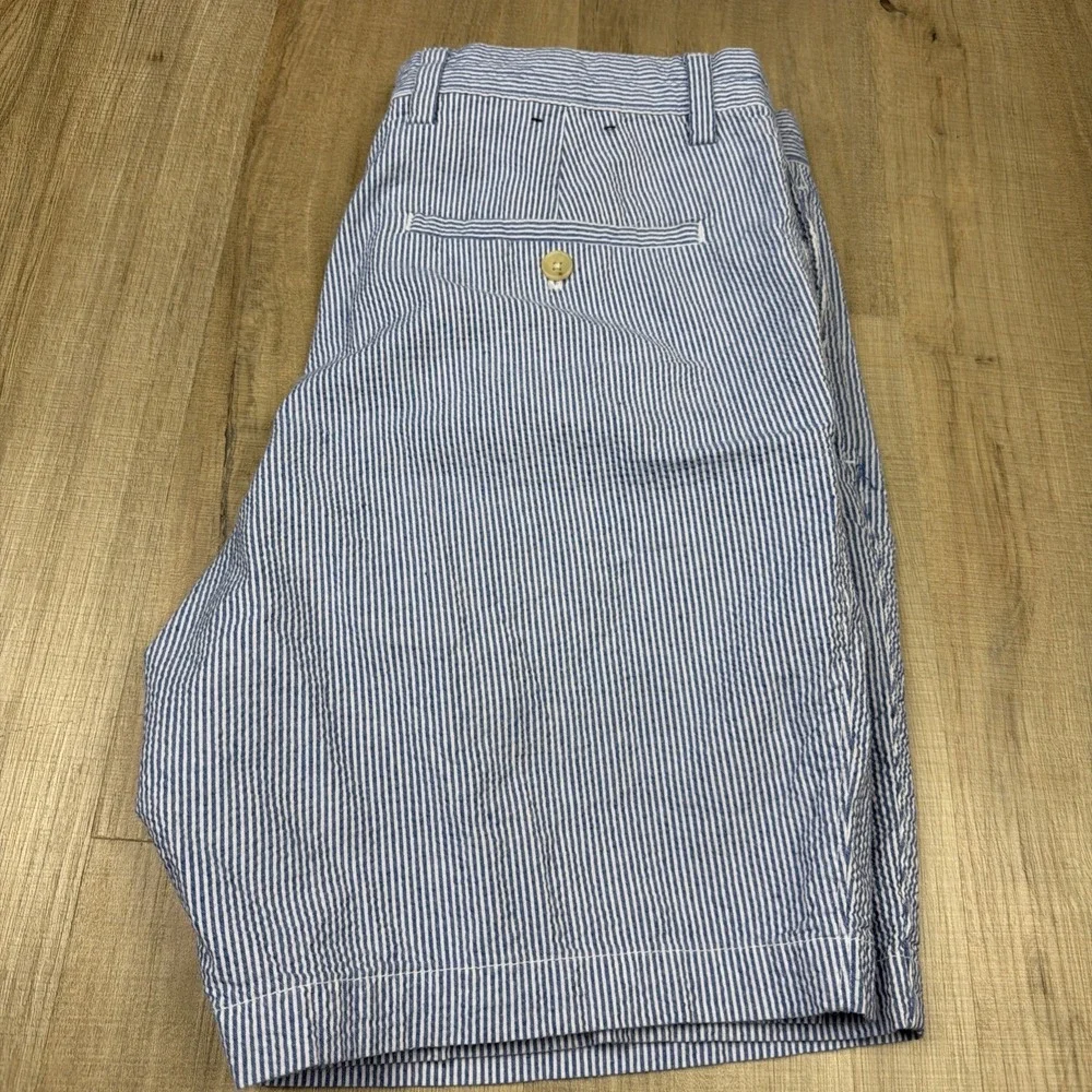 Banana Republic Aiden Club Shorts Men's 34‎ Blue White Striped Stretch Chino